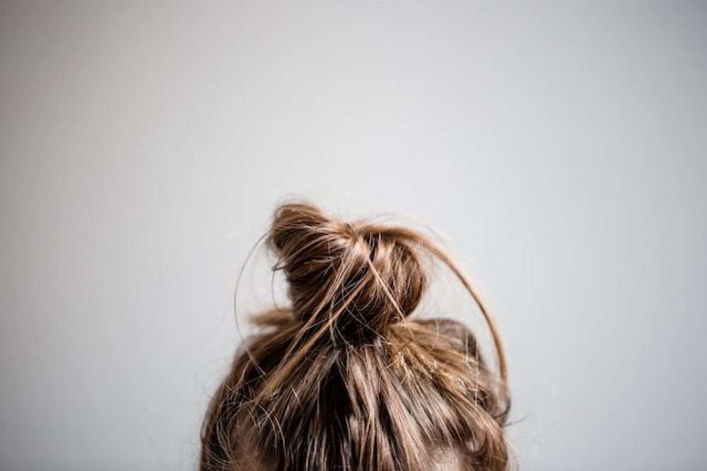 hair-messy-bun