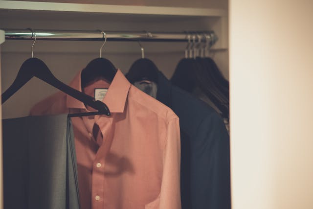 closet-with-2-shirts
